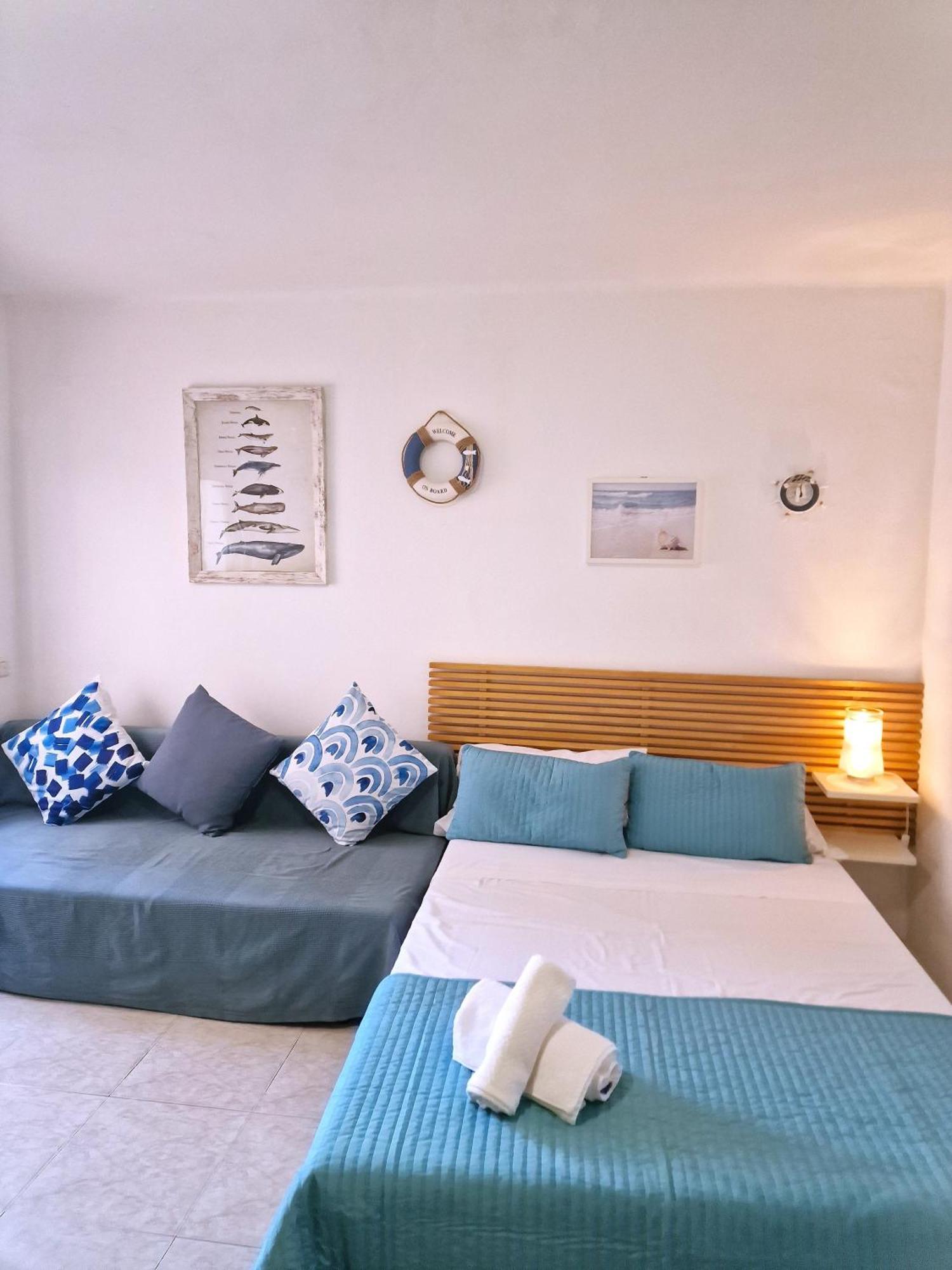 קמברילס Apartamentosbiamar מראה חיצוני תמונה