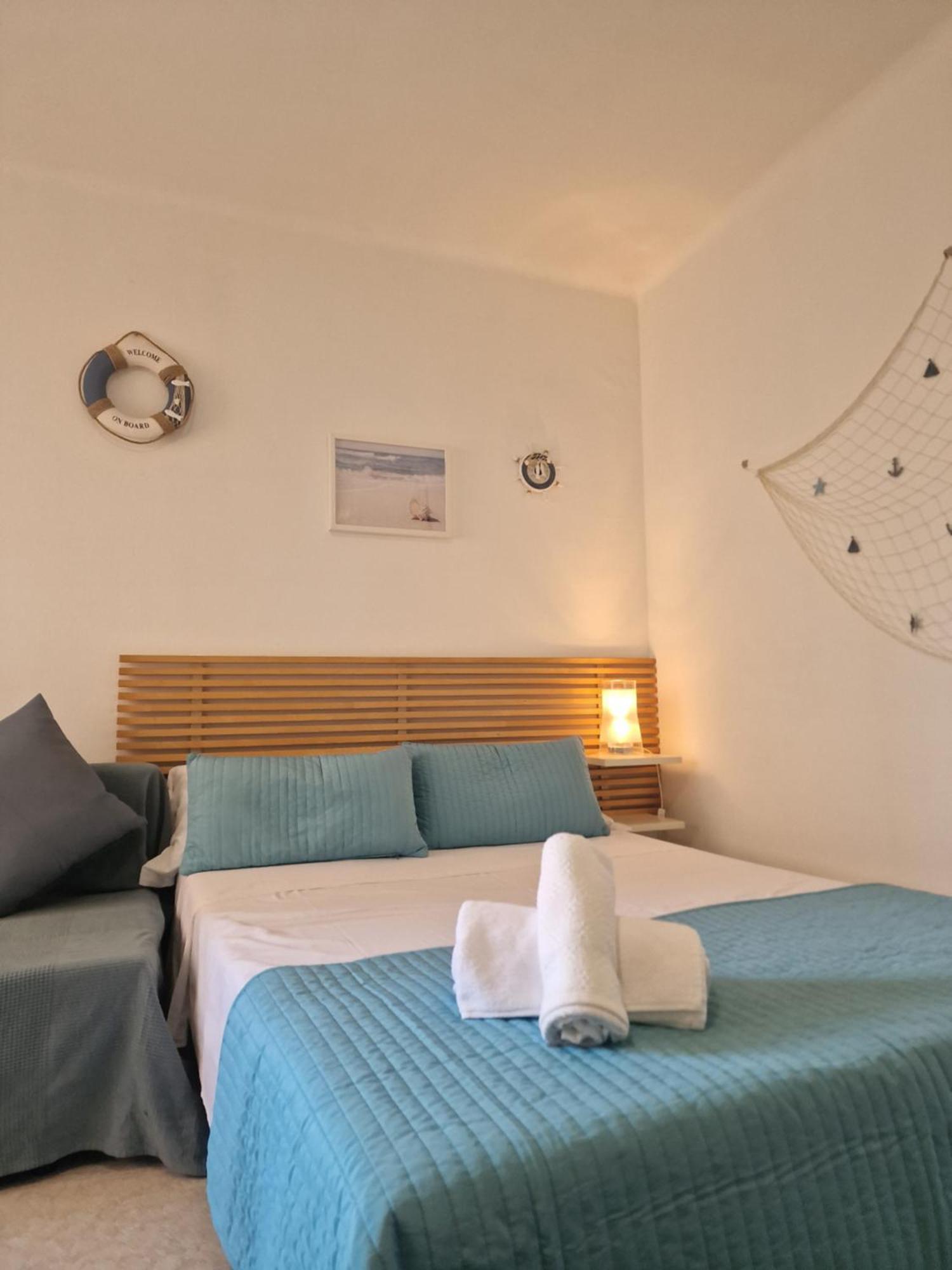 קמברילס Apartamentosbiamar מראה חיצוני תמונה