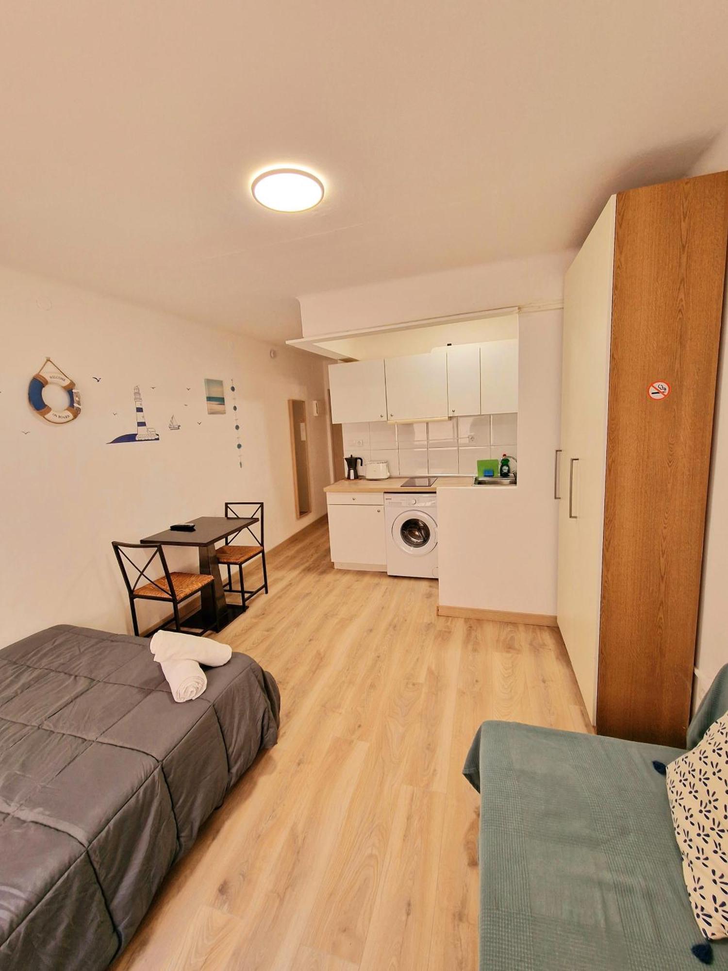 קמברילס Apartamentosbiamar מראה חיצוני תמונה