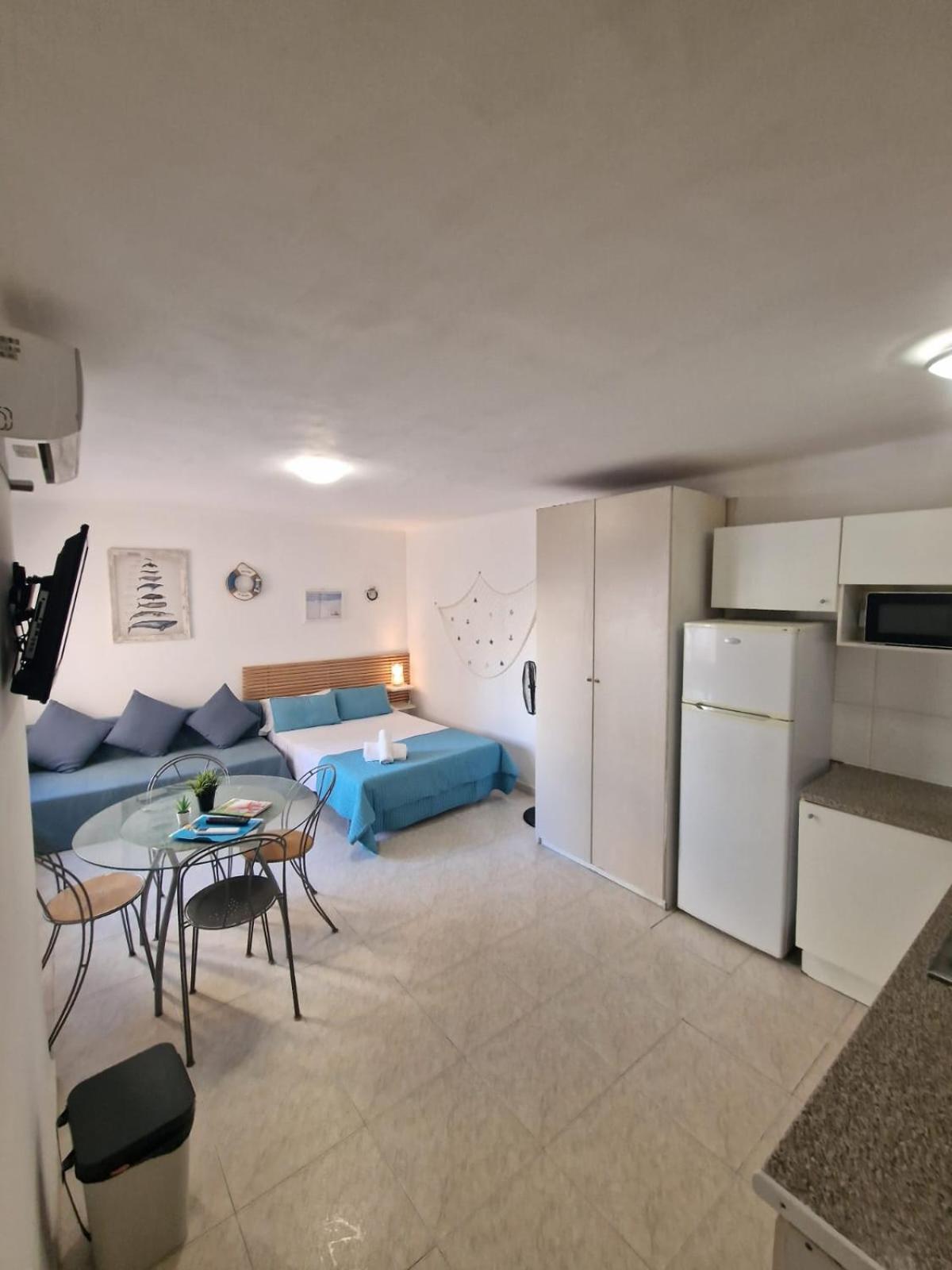 קמברילס Apartamentosbiamar מראה חיצוני תמונה