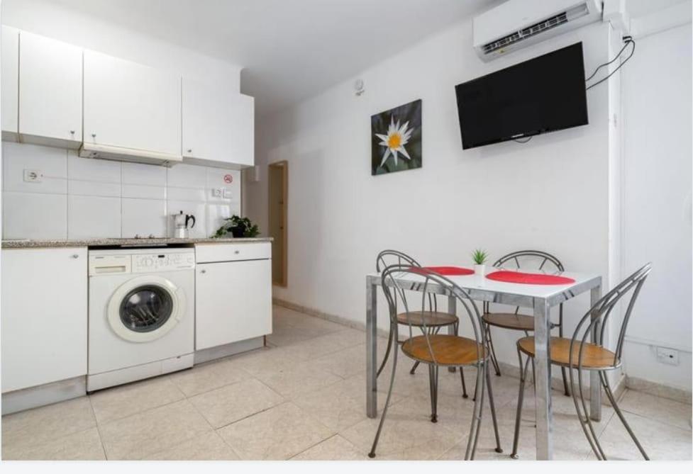 קמברילס Apartamentosbiamar מראה חיצוני תמונה